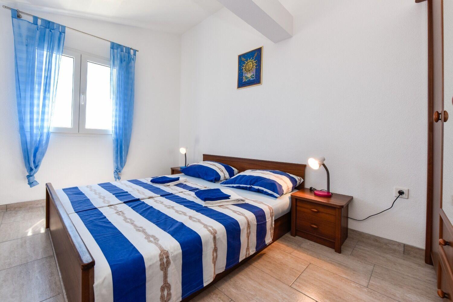 Apartments Mark - 200 M From Sea Novalja Exterior foto