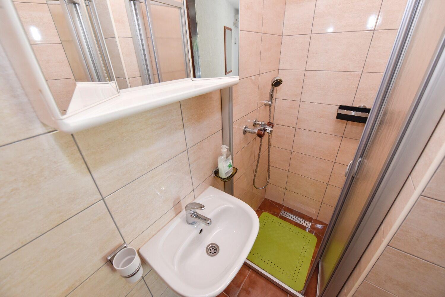 Apartments Mark - 200 M From Sea Novalja Exterior foto