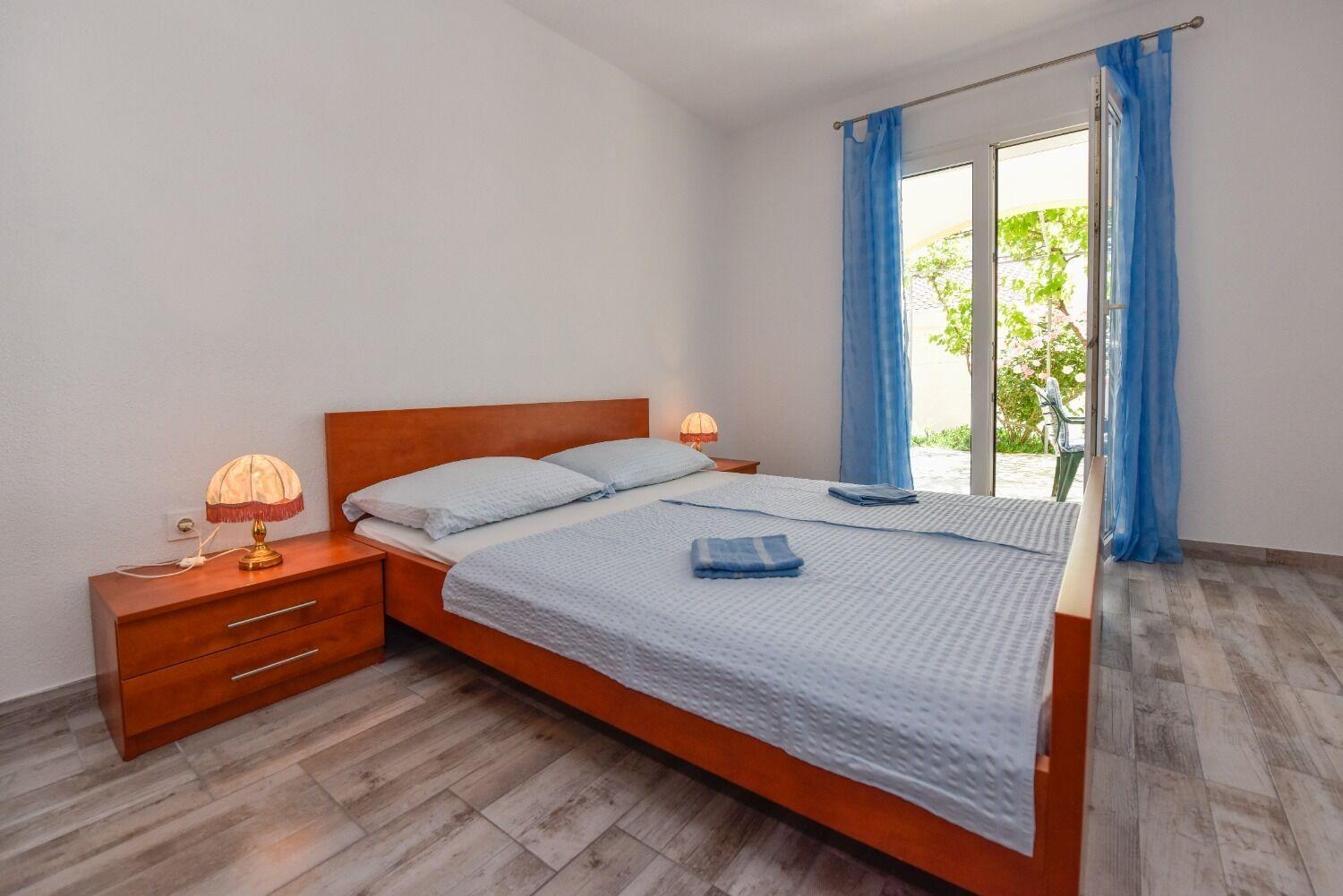 Apartments Mark - 200 M From Sea Novalja Exterior foto
