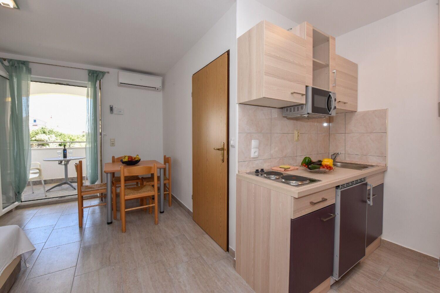 Apartments Mark - 200 M From Sea Novalja Exterior foto